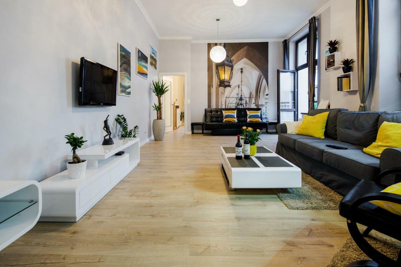 Kings Landing Apartament Krakow Ngoại thất bức ảnh